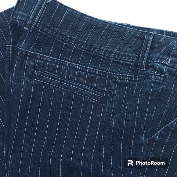 NEW YORK AND COMPANY Pinstriped Wide Legged  Denim Trouser Pants | Size 18 - Picture 2 of 5